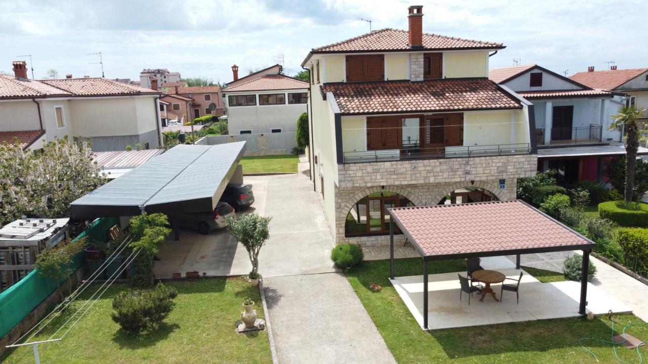 Apartments Krnjic Umag Ngoại thất bức ảnh